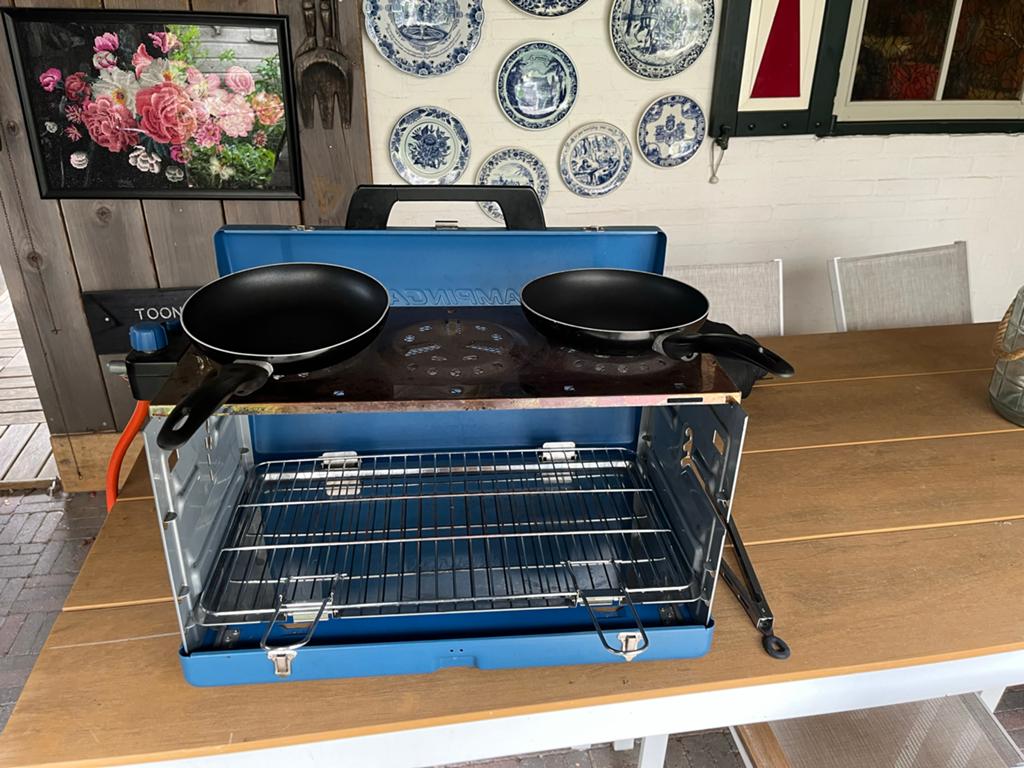 Campingaz Camp Bistro 3-pits gasfornuis met oven, Ophalen, Gebruikt