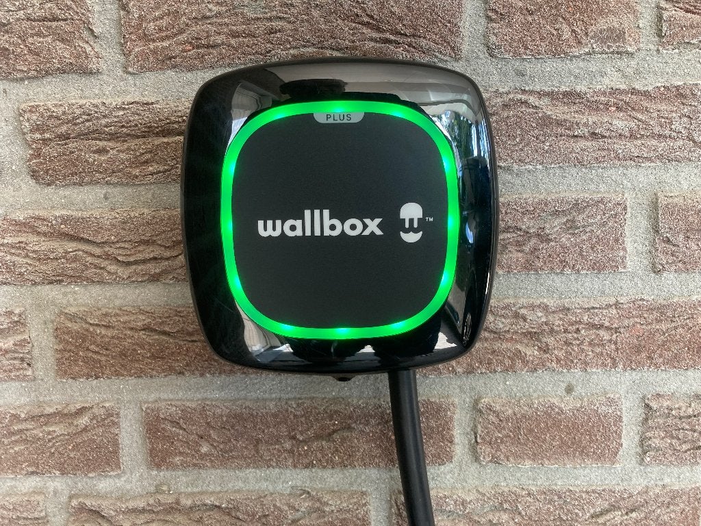 WallBox Pulsar Plus, Auto diversen, Ophalen, Zo goed als nieuw, Laadpaal