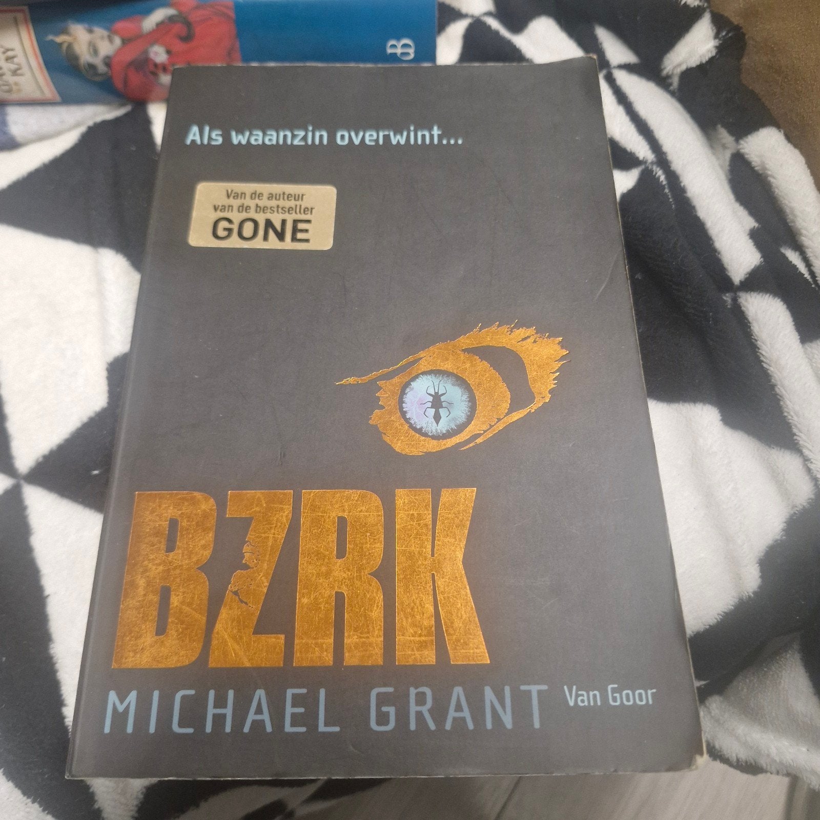 BZRK - Michael Grant (Van Goor), Boeken, Ophalen of Verzenden, Gelezen, Michael Grant