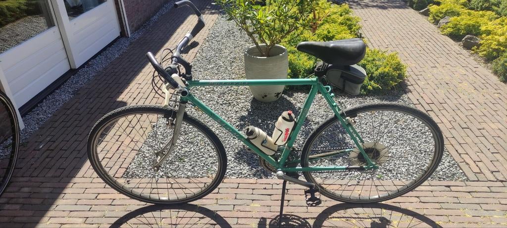 Dames- en herentoerfiets Batavus Sioux, €50 per stuk., Ophalen, 28 inch, Velgrem, Batavus