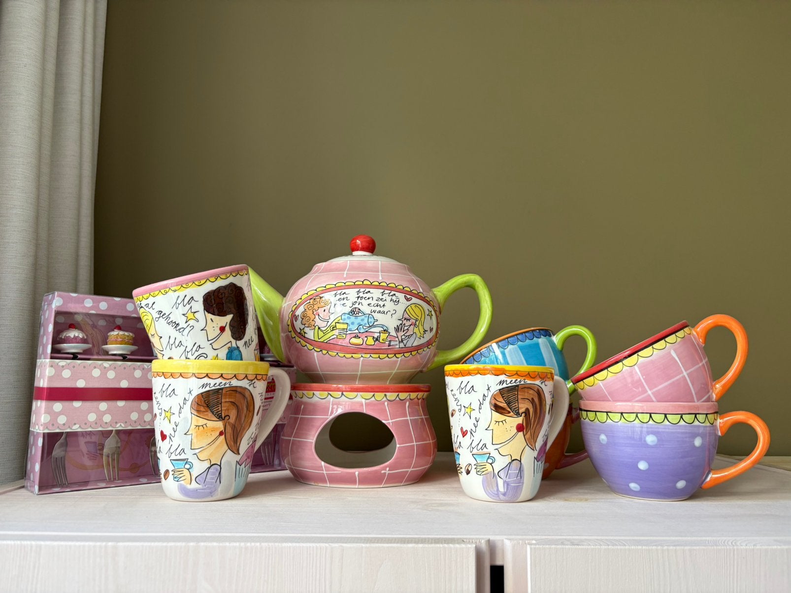 Blond Amsterdam Servies, Huis en Inrichting, Keuken | Servies, Ophalen of Verzenden, Zo goed als nieuw, Aardewerk, Kop(pen) en/of Schotel(s)