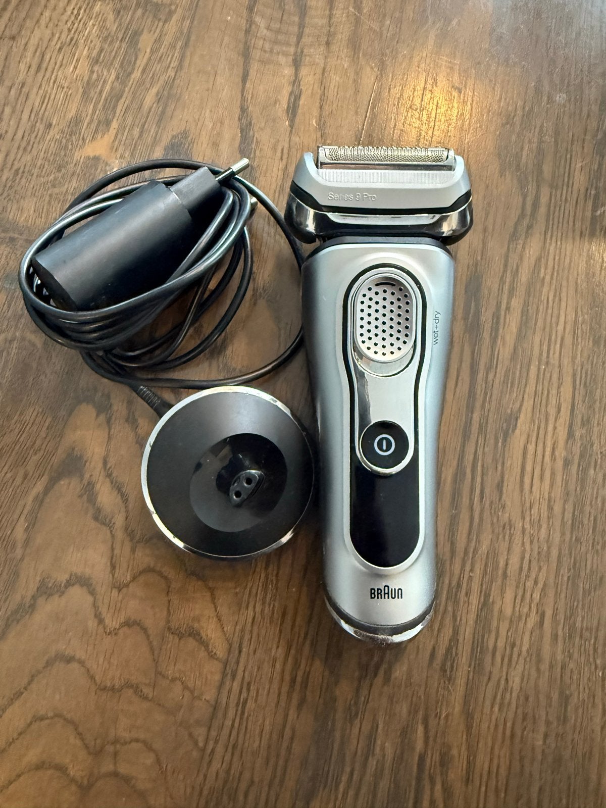 Braun Series 9 Scheerapparaat met Oplaadstation, Ophalen of Verzenden, Gebruikt, Scheren en Epileren