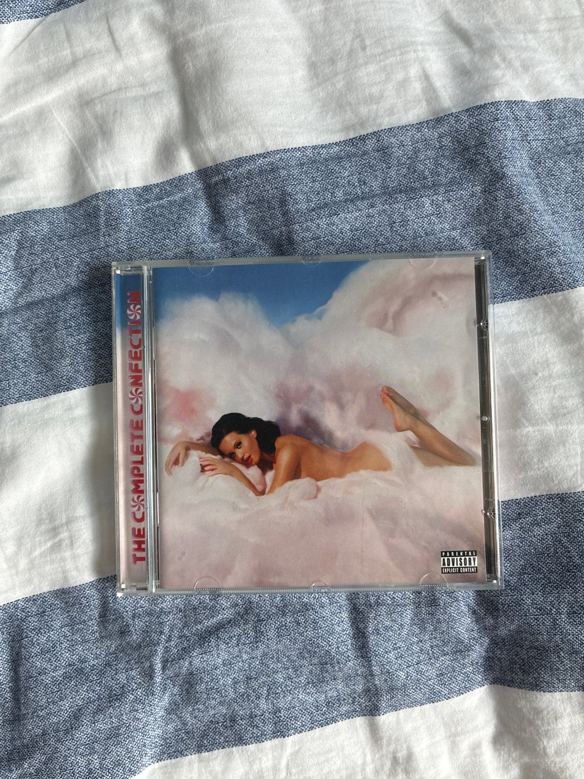 Katy Perry - The Complete Confection CD, Zo goed als nieuw, Inclusief boekje, Album, Verzenden