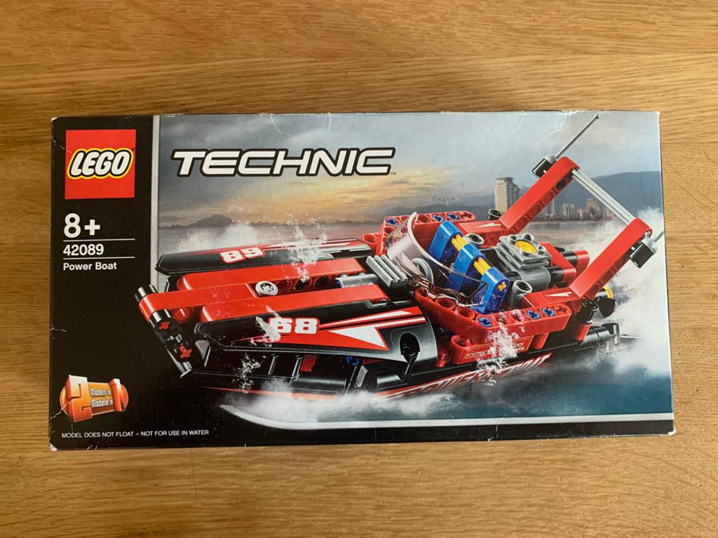 Nieuw: Lego Technic nr: 42089 power boat, Ophalen of Verzenden, Nieuw