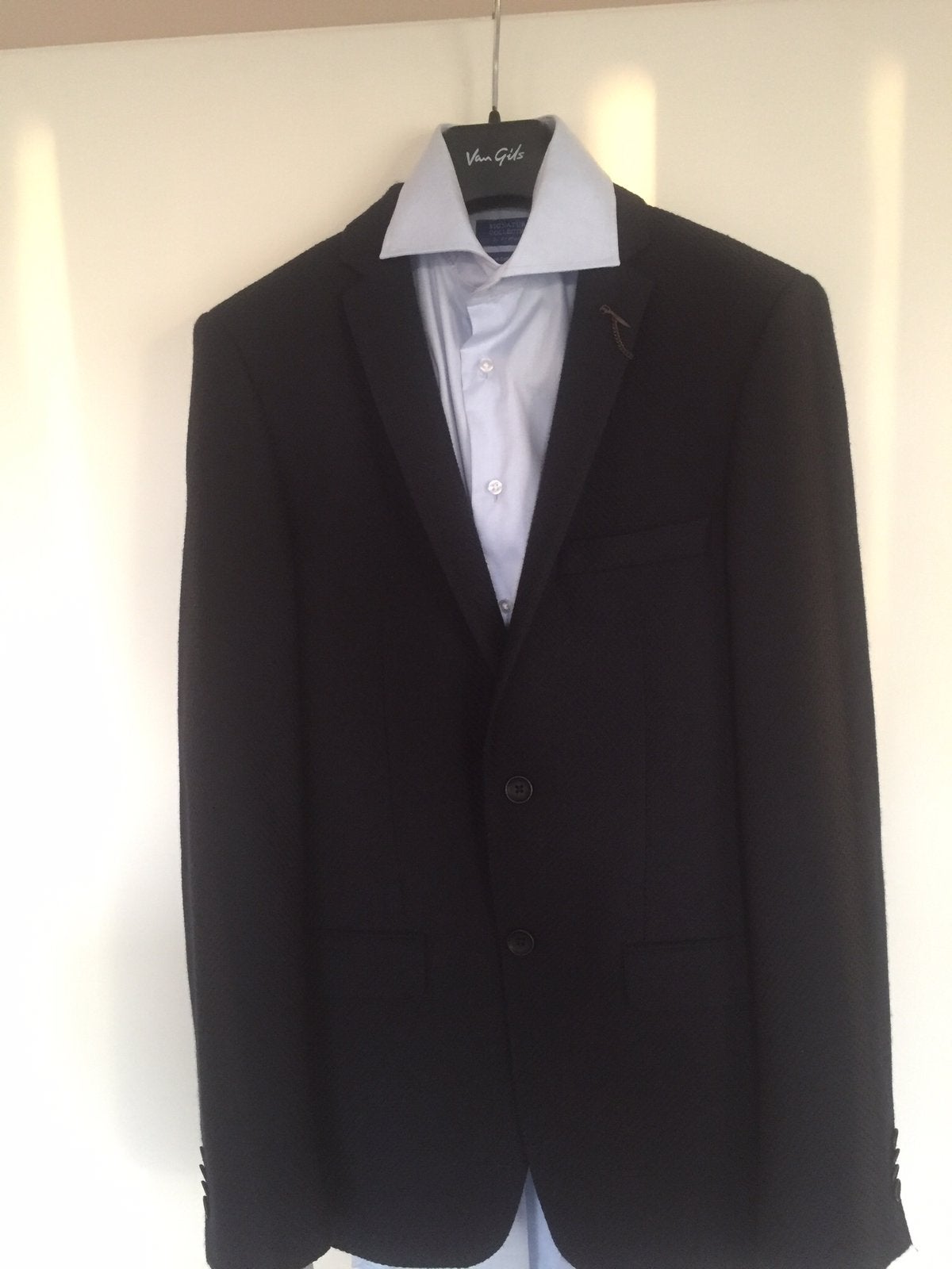 Nieuw blauw colbert Van Gils en overhemd the society shop, Ophalen, Nieuw, Overige maten, Blauw