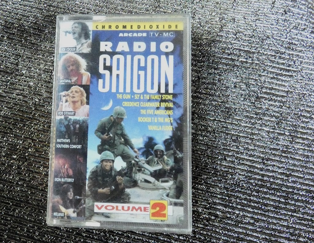 RADIO SAIGON 2 cassette oldie-mix, Cd's en Dvd's, Cassettebandjes, Ophalen, Gebruikt, Overige genres, 1 bandje