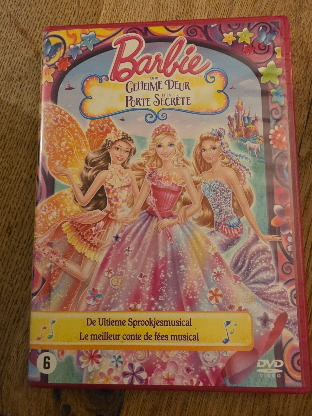 Barbie en de geheime deur