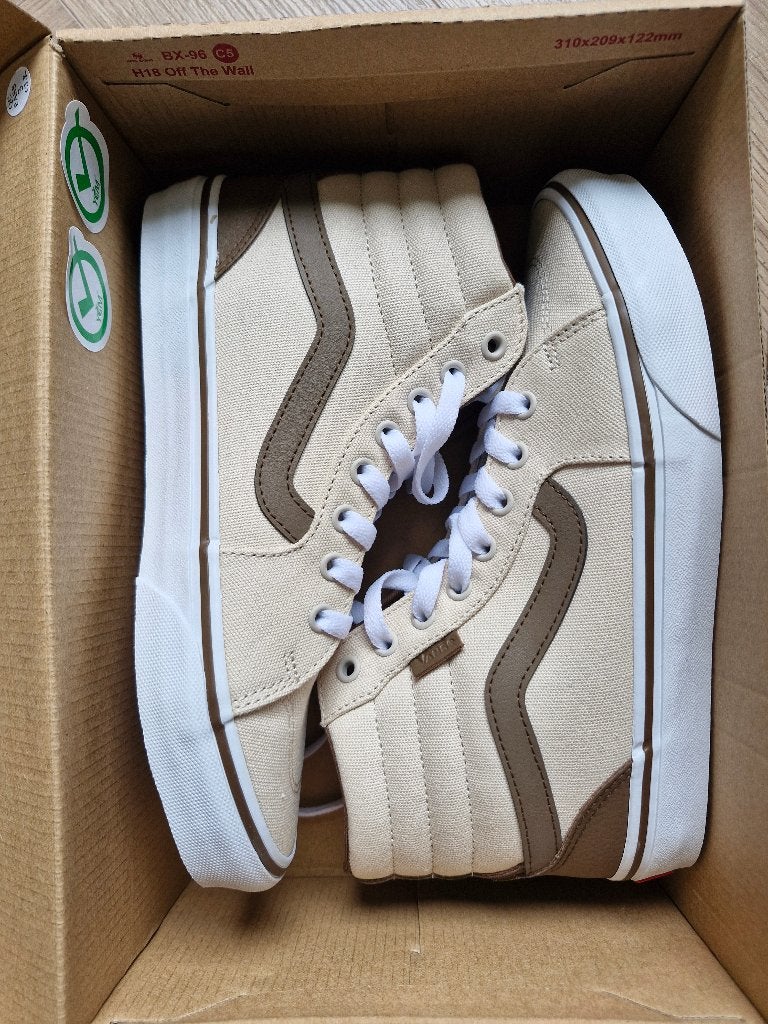 Gloednieuwe Vans Filmore Hi sneakers, Beige, Nieuw, Ophalen of Verzenden, Sneakers of Gympen