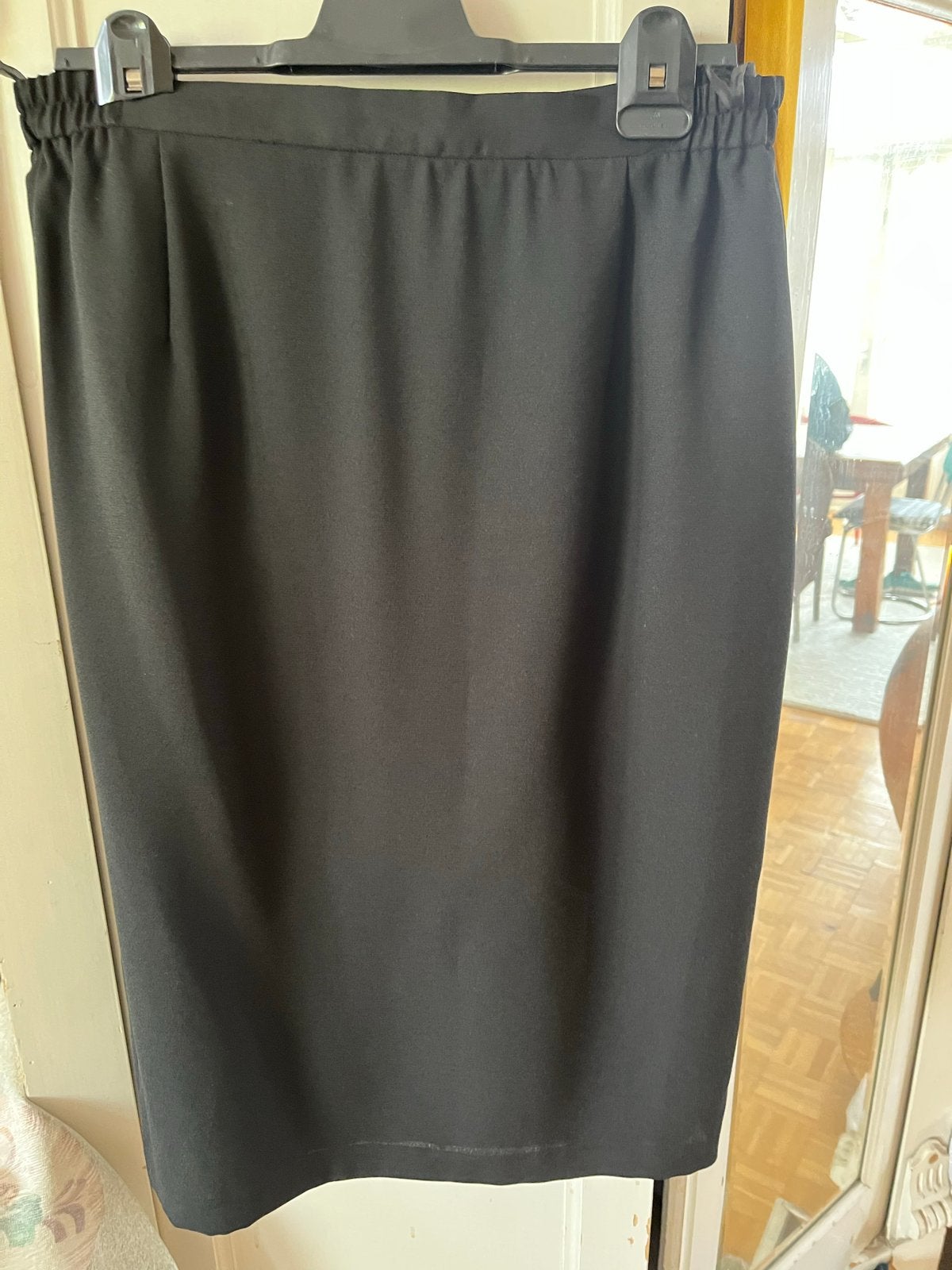 Zwarte midi rok Edgar Vos, maat 42, Zwart, Maat 42/44 (L), Ophalen of Verzenden, Zo goed als nieuw