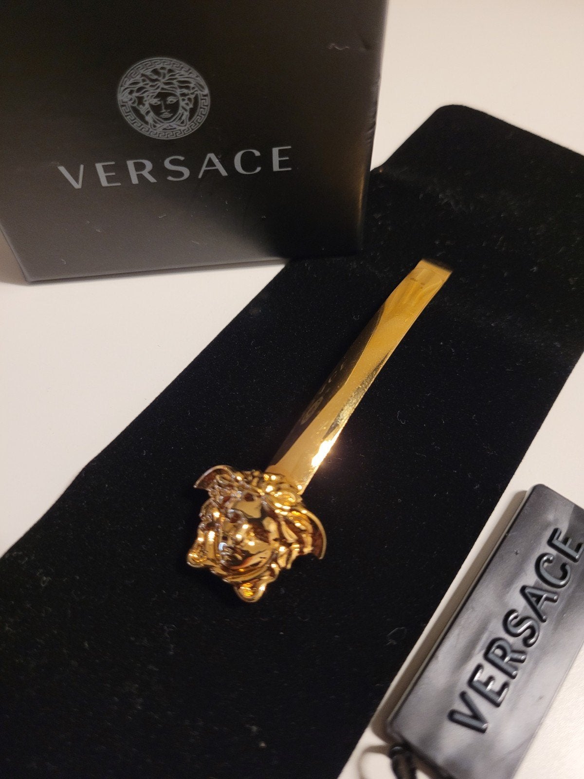 Versace Medusa Tribute Haarspeld Goud, Verzenden, Nieuw, Haarspeld