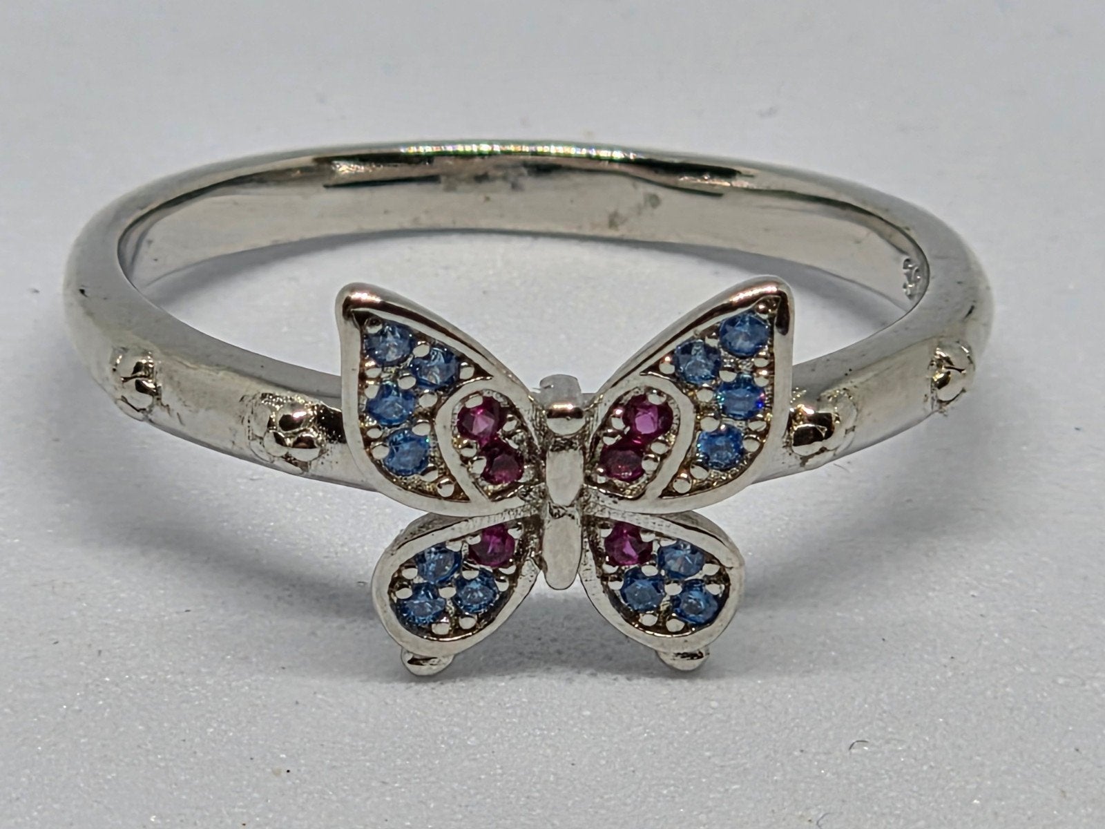 925 zilver ring zirkonia maat 18 NIEUW 2 gram, Met kristal, 18 tot 19, Nieuw, Ophalen of Verzenden