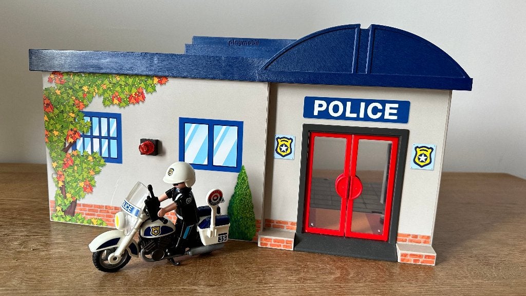 Playmobil 5299 Politieburo (meeneem), Gebouw, Complete set, Ophalen of Verzenden, Zo goed als nieuw