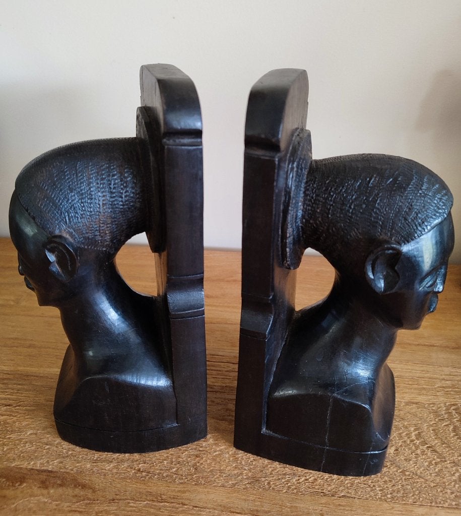 Congo (DRC) Mangbetu bustes, handgesneden boekensteunen, Antiek en Kunst, Verzenden