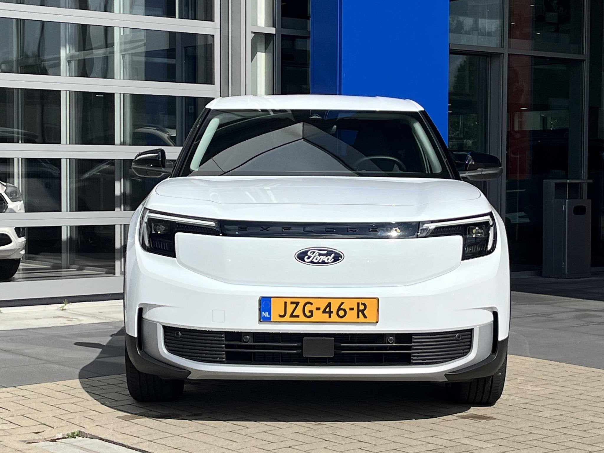 Ford Explorer Standard Range RWD 52 kWh | Adaptive Cruise C., Auto's, Ford, 12 maanden, Stof, Gebruikt, Zwart
