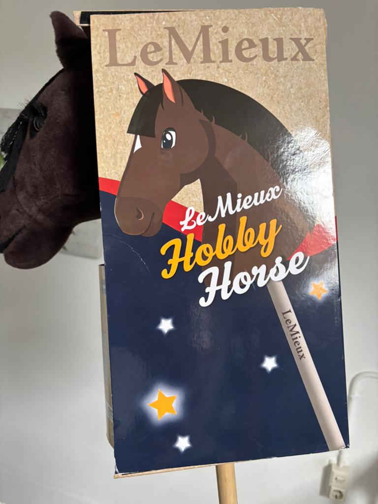 LeMieux Hobby Horse - Valegro, Ophalen, Gebruikt, Jongen of Meisje