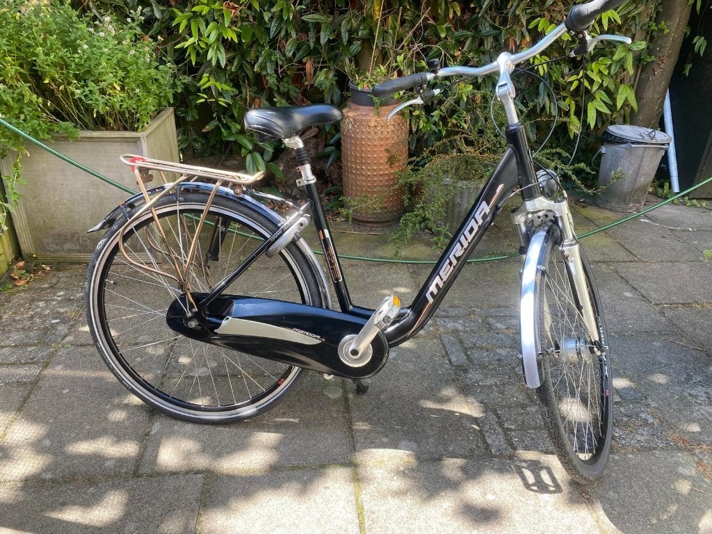 Damesfiets merida, Gebruikt, Velgrem, Versnellingen, Ophalen