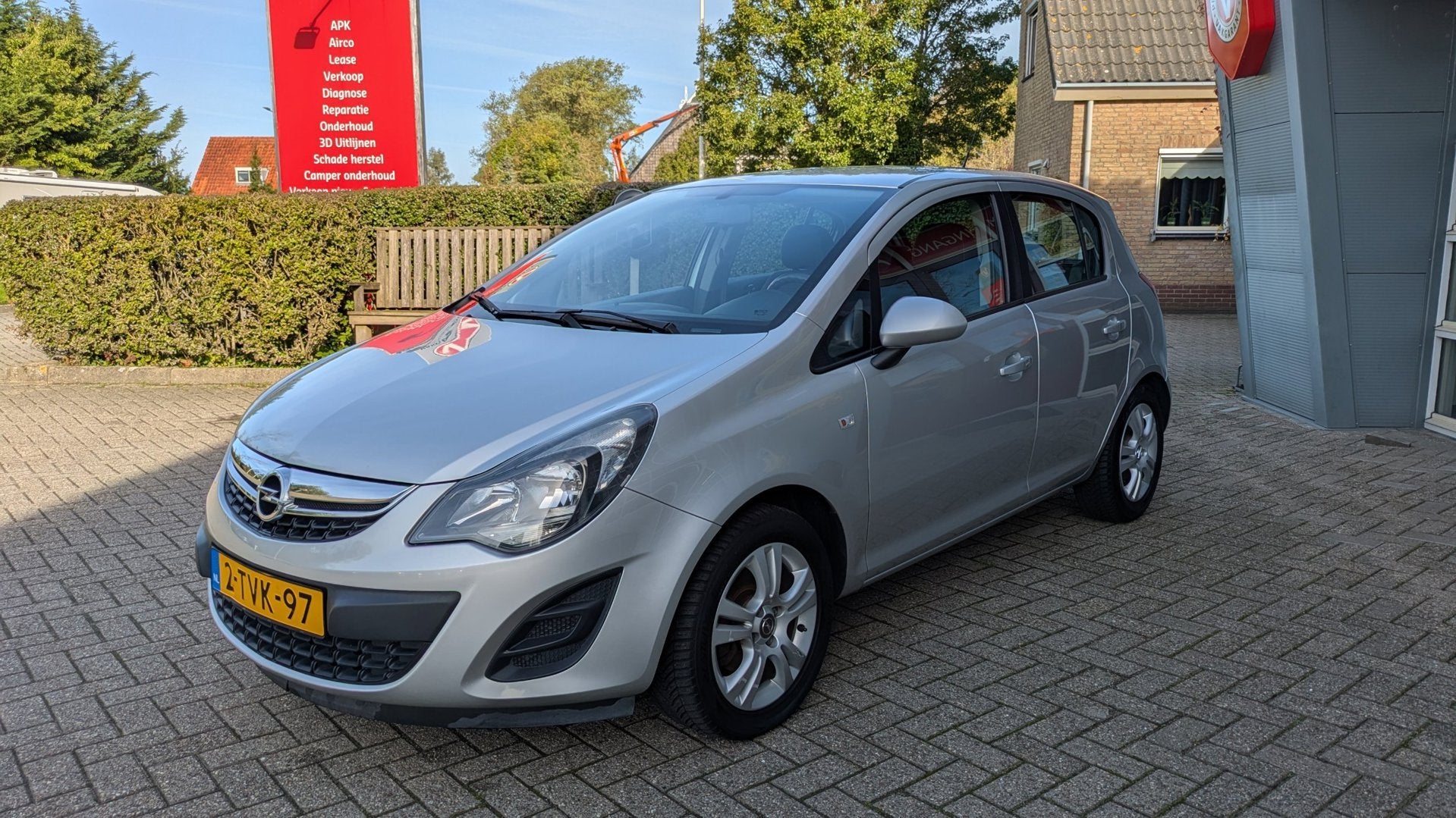 Opel Corsa 1.2-16V Berlin | Airco, Voorwielaandrijving, Euro 5, Gebruikt, 750 kg