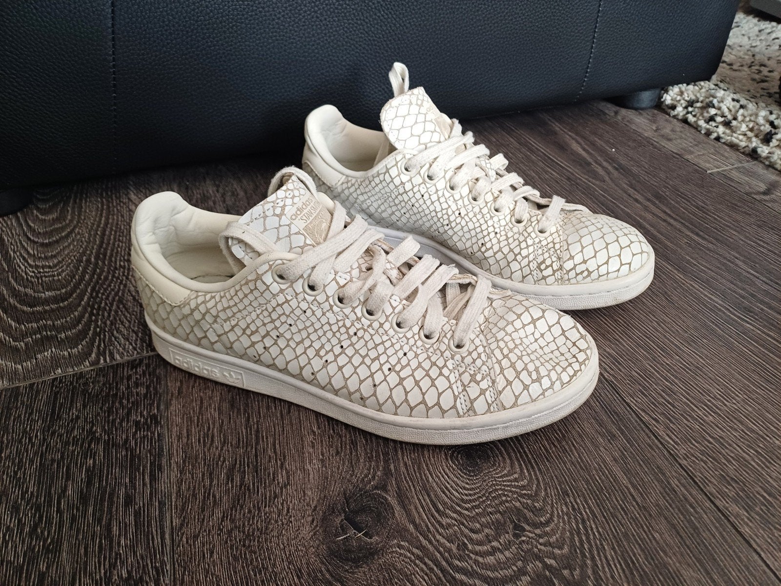 Adidas Stan Smith sneakers met slangenprint, Adidas, Wit, Ophalen of Verzenden, Sneakers of Gympen