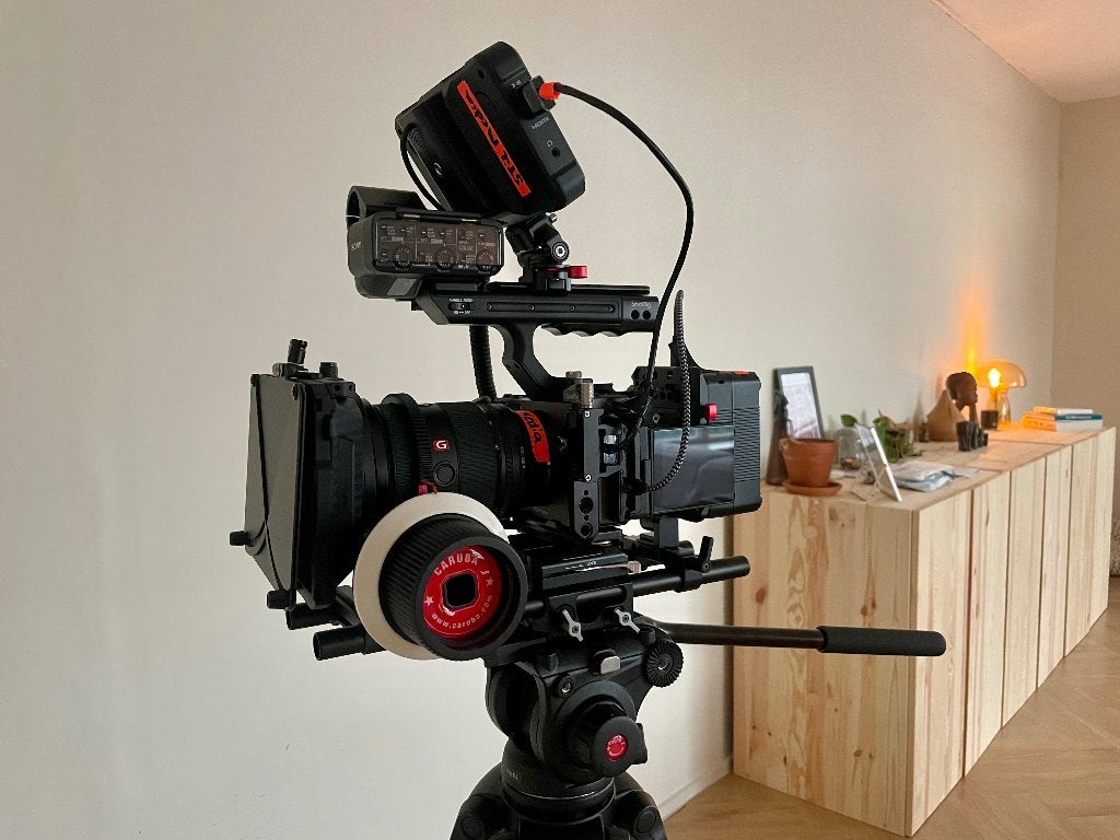 Sony FX3 + Sony 24-70 GM II en vele toebehoren, Ophalen, Zo goed als nieuw, Cinemacamera, Sony