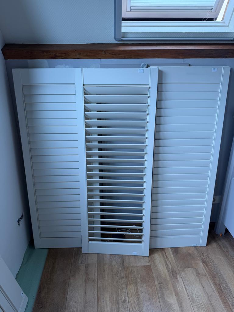 6 houten schutters  - 132cm hoog 51cm breed, Huis en Inrichting, Ophalen, 50 tot 100 cm, Zo goed als nieuw, Wit