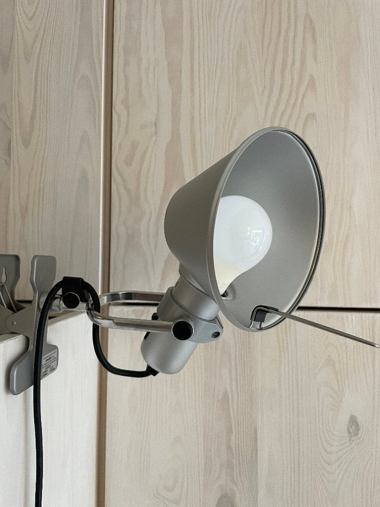 Artemide Tolomeo Pinza (klemlamp), Huis en Inrichting, Lampen | Wandlampen, Overige materialen, Gebruikt, Overige typen, Met schakelaar