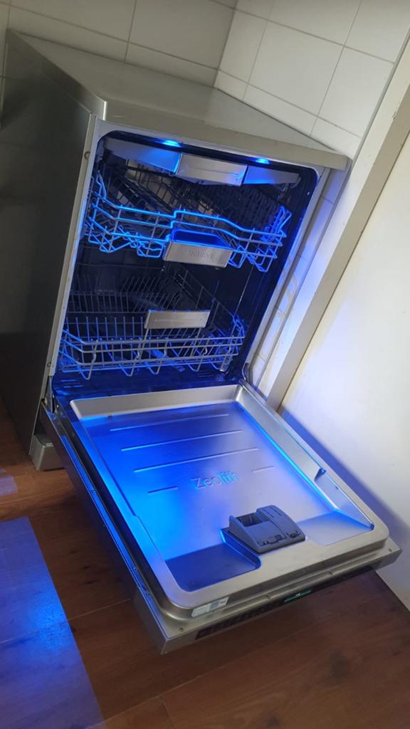 Siemens vaatwasmachine vrijstaand (IQ700), Ophalen, 60 cm of meer, Minder dan 10 liter, Energieklasse A of zuiniger