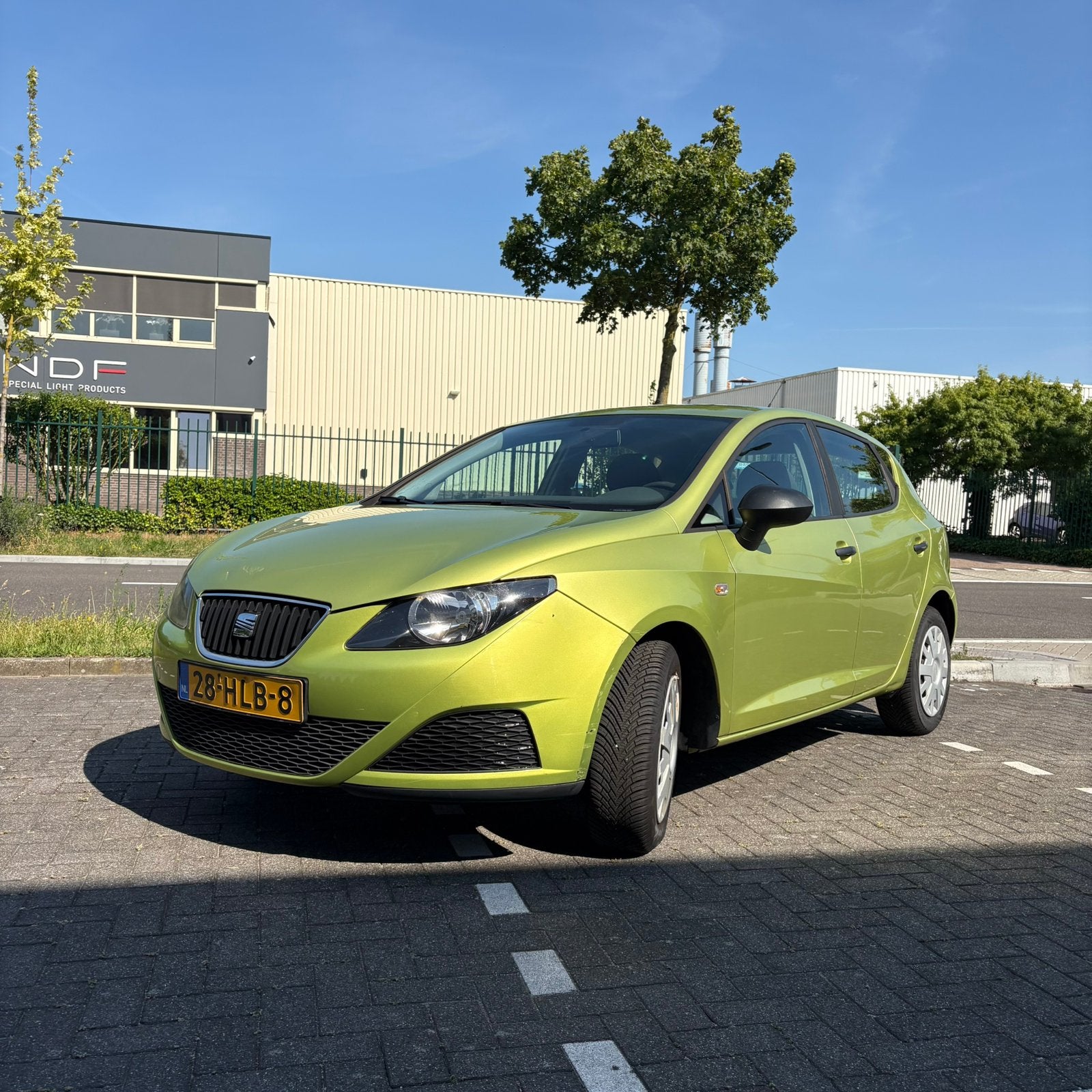 Seat Ibiza 1.4 reference 2009 Citrus Geel, Voorwielaandrijving, 40 €/maand, 4 cilinders, Ibiza