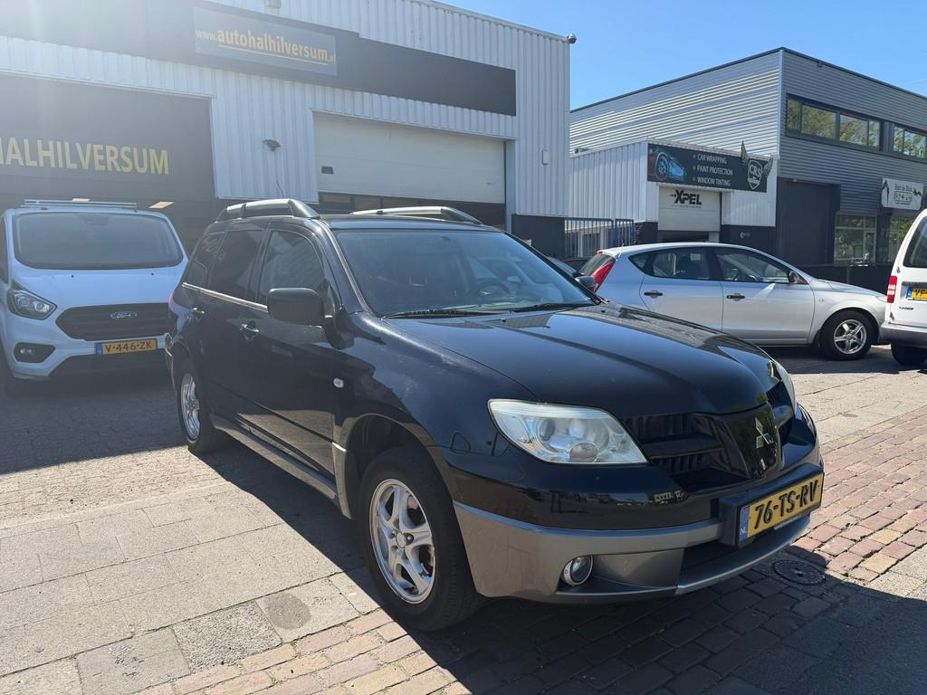Mitsubishi Outlander Sport 2.0 Invite+, Voorwielaandrijving, 136 pk, 4 cilinders, Zwart