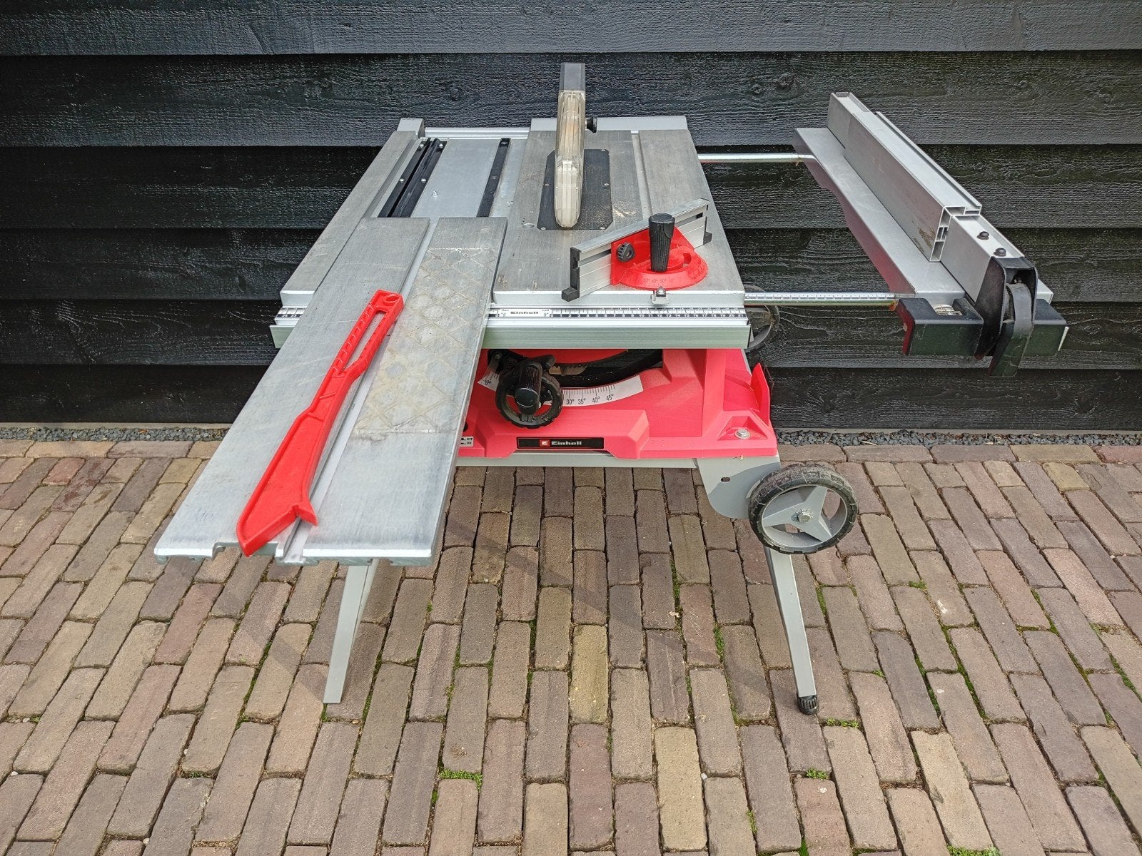 Einhell TE-CC 250 UF tafelcirkelzaag 2000 Watt, Ophalen, Cirkelzaag, 70 mm of meer, Einhell