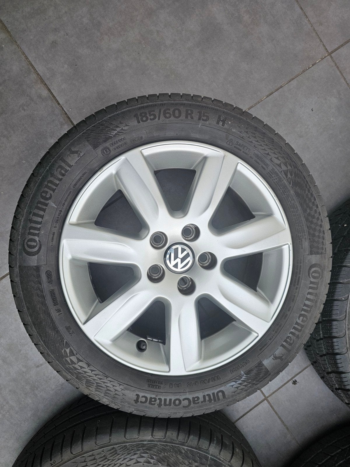 Vw.Polo Bluemotion 15 inch Originele velgen met banden, Ophalen of Verzenden, Gebruikt