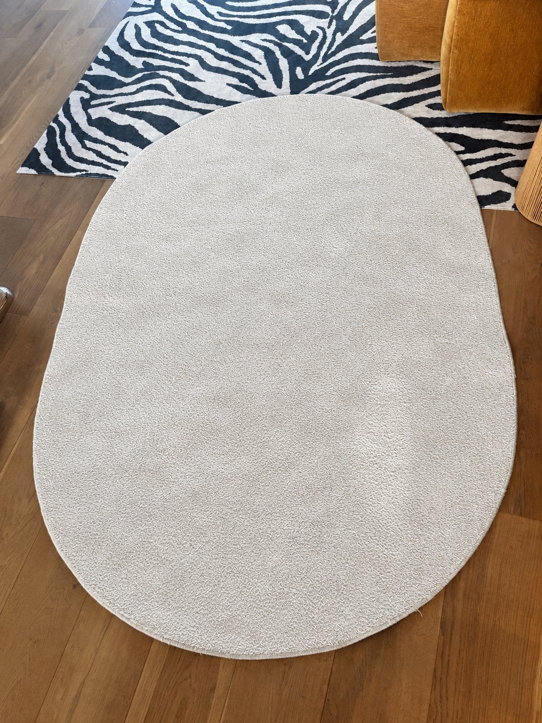 Mooi crème ecru beige ovaal vloerkleed, Ophalen, Gebruikt, 150 tot 200 cm, 200 cm of meer