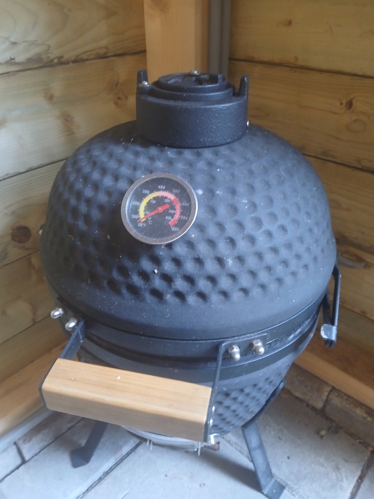 Leuke kamado bbq 13 inch...van alles erbij...werkt top, Ophalen, Gebruikt