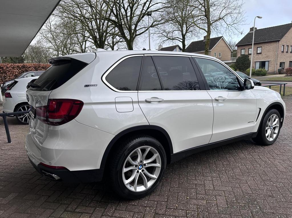 BMW X5 xDrive40e iPerformance Led, Climat, Cruise, Camera, L, Auto's, BMW, Gebruikt, 4 cilinders, Wit, Bedrijf