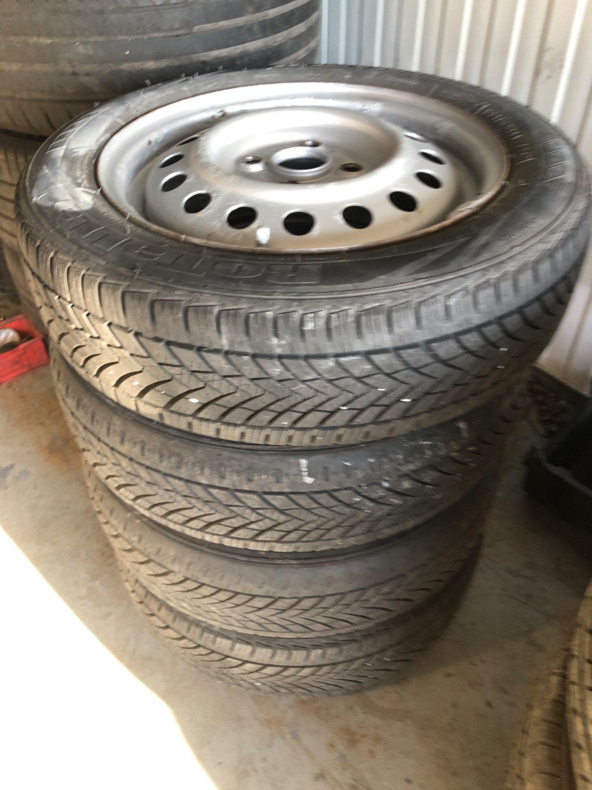 banden set zeer goede staat 155/65R14, Ophalen, Zo goed als nieuw