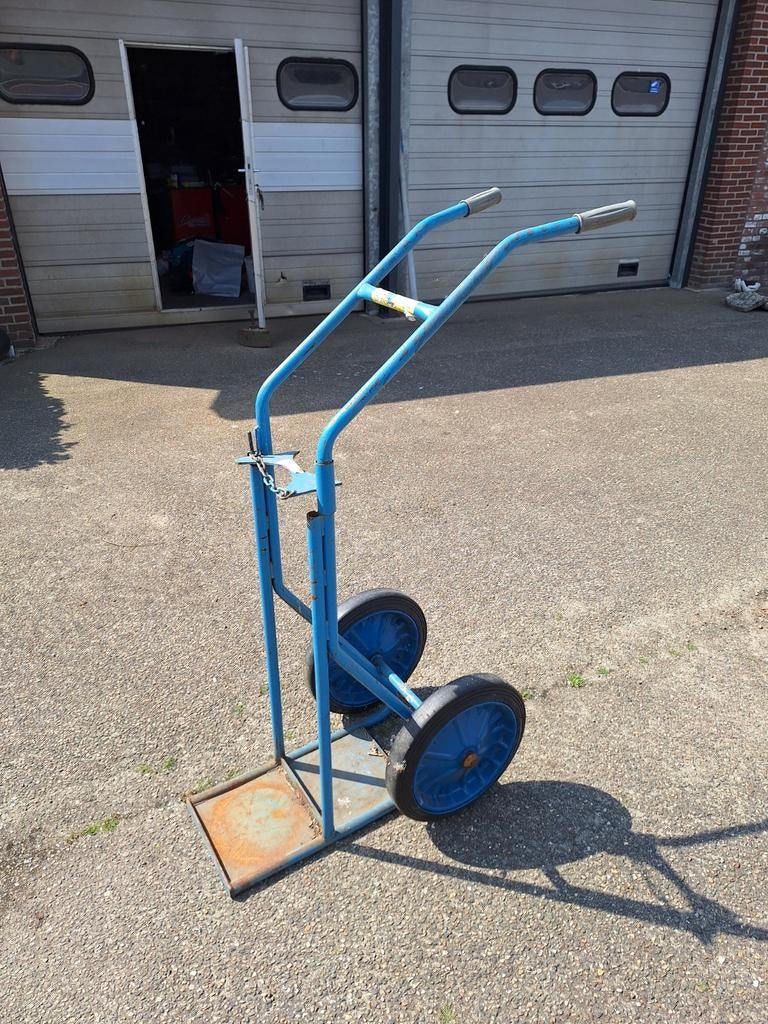 Stevige steekwagen voor gasflessen, Minder dan 60 liter, Ophalen, Gebruikt, Steekwagen