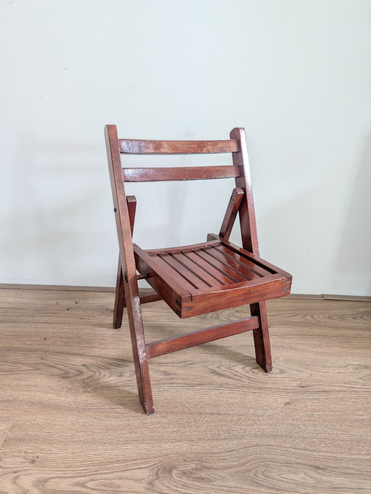 Vintage houten klapstoel (kinder), Ophalen, Bruin, Vintage, Zo goed als nieuw