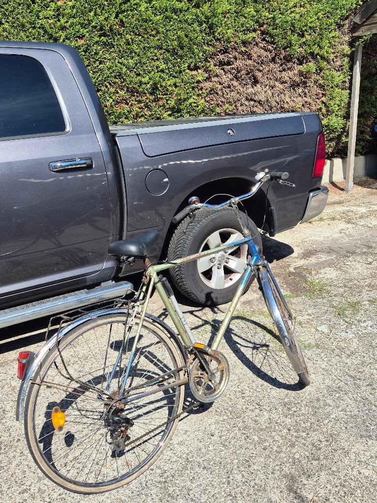 Heren fiets , 10 shimano versnellingen, zit lekker rechtop, Gebruikt, Velgrem, Versnellingen, 61 tot 65 cm