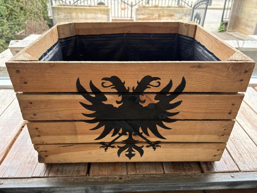 Houten plantenbak met wapen van Naarden 50x40 hoogte 30cm, Minder dan 60 cm, Harder Hout, Nieuw, Maria louiselaan 21 Naarden