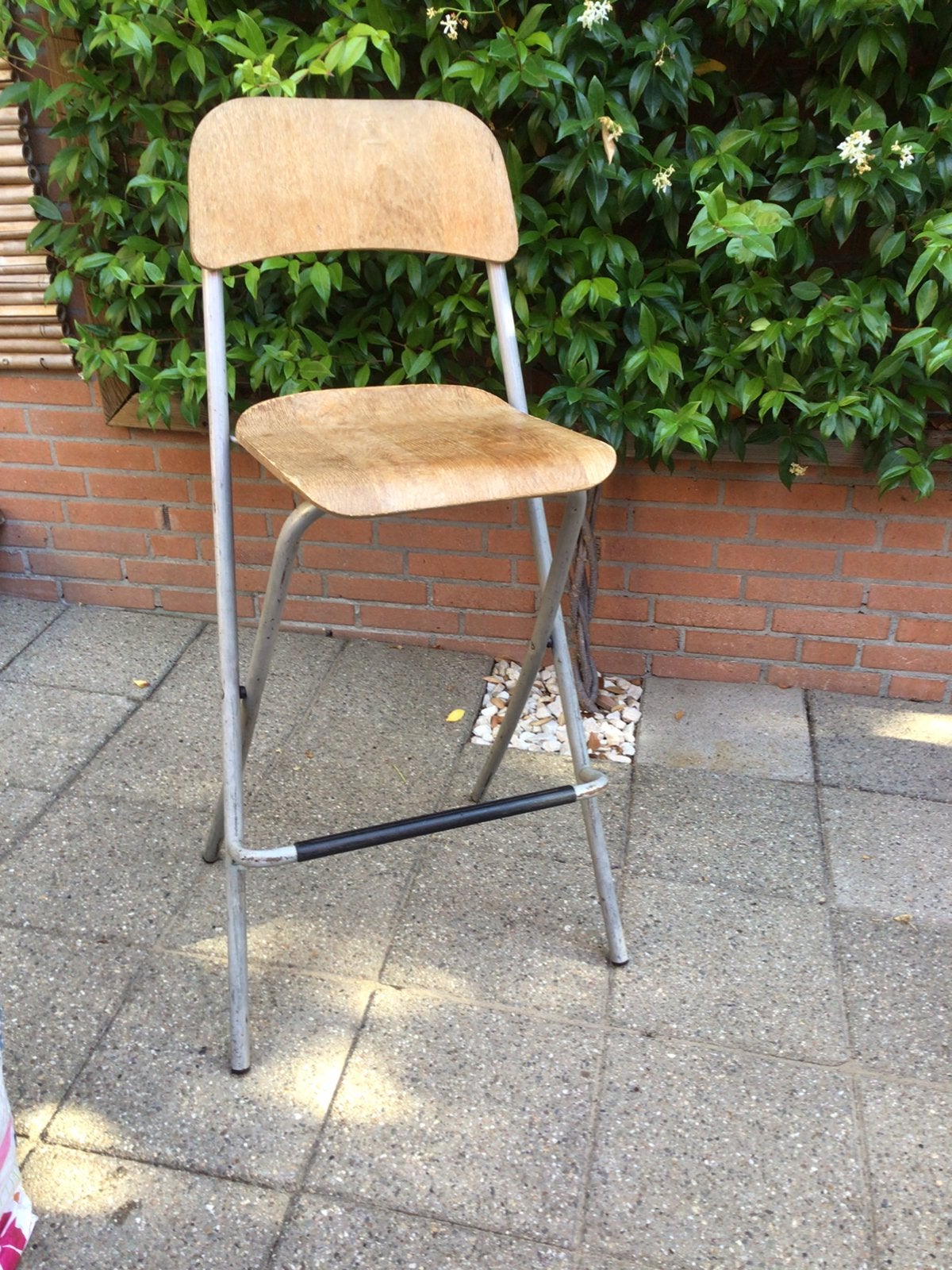 Ikea barkruk inklapbaar hout, Huis en Inrichting, Barkrukken, Ophalen, Gebruikt