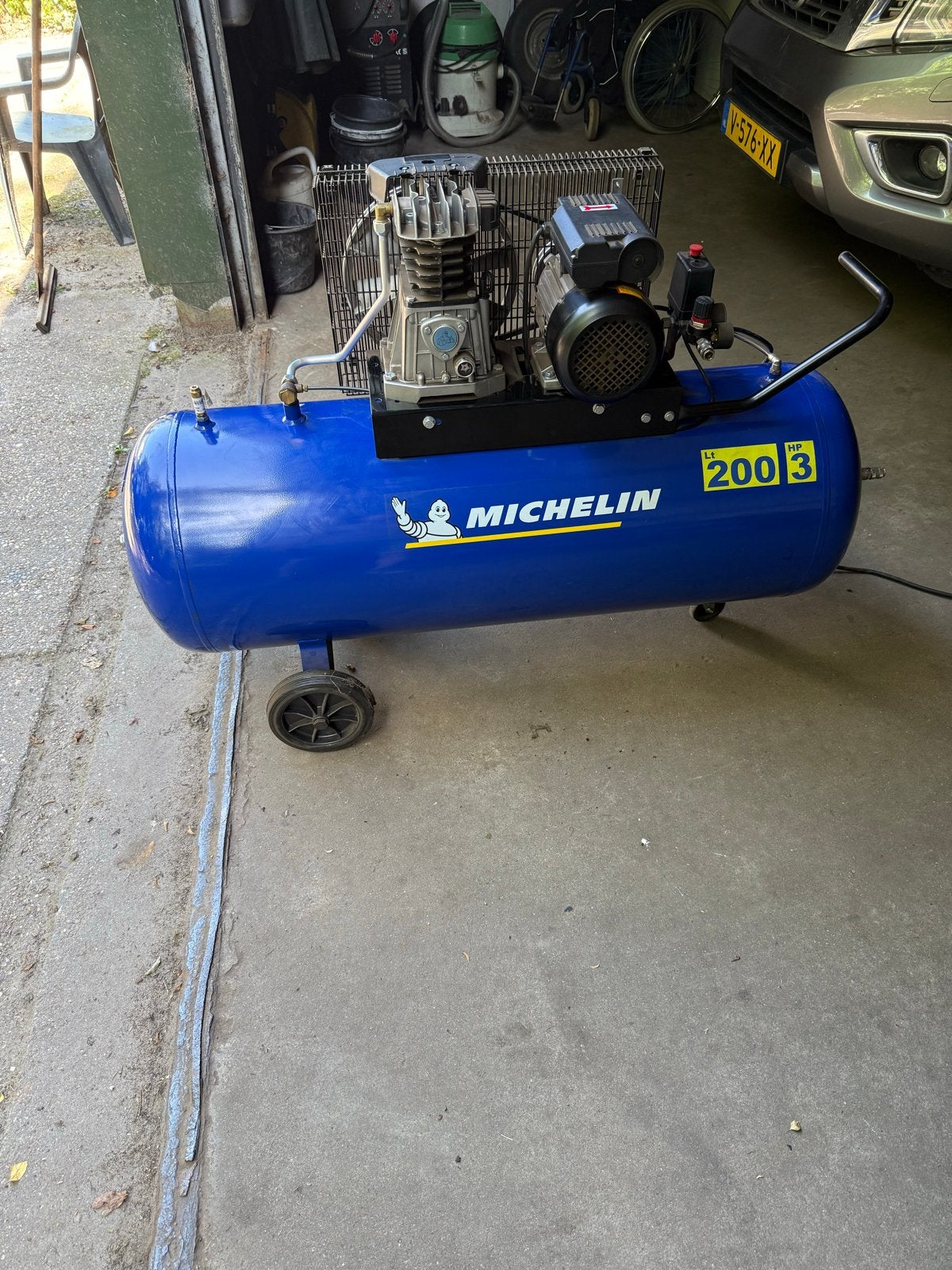 Michelin Compressor 200L 3HP - Zo goed als nieuw, Doe-het-zelf en Verbouw, Compressors, Zo goed als nieuw, Mobiel, 10 bar of meer