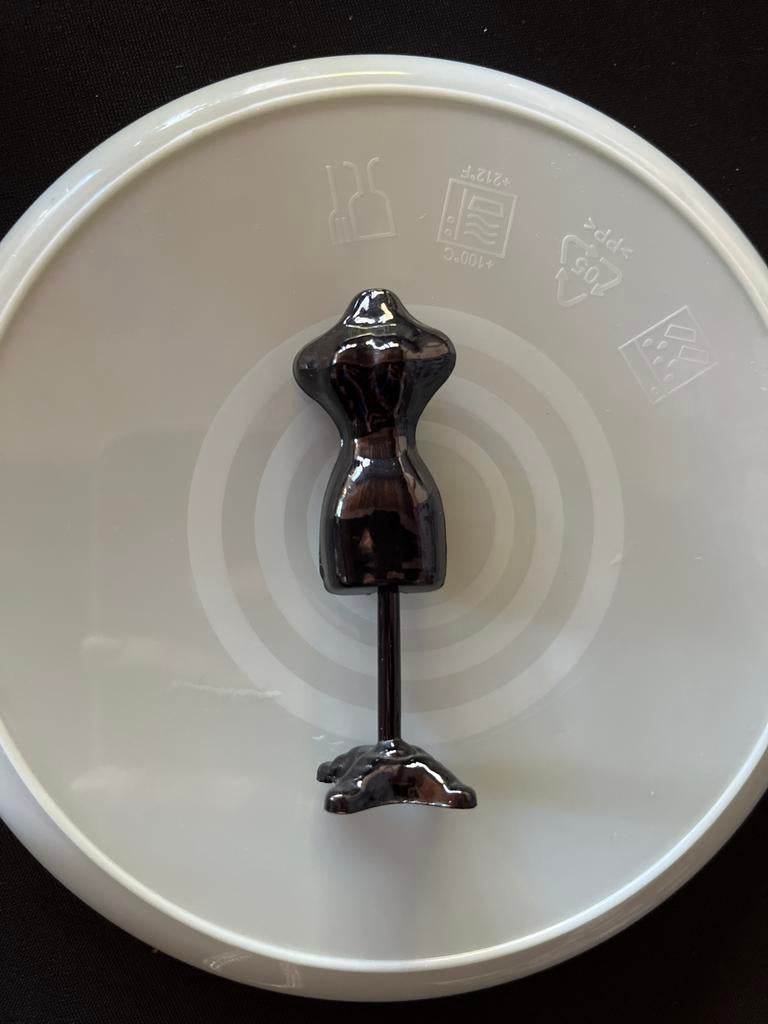 Mini paspop voor poppenhuis - Zwart, Ophalen of Verzenden, Gebruikt