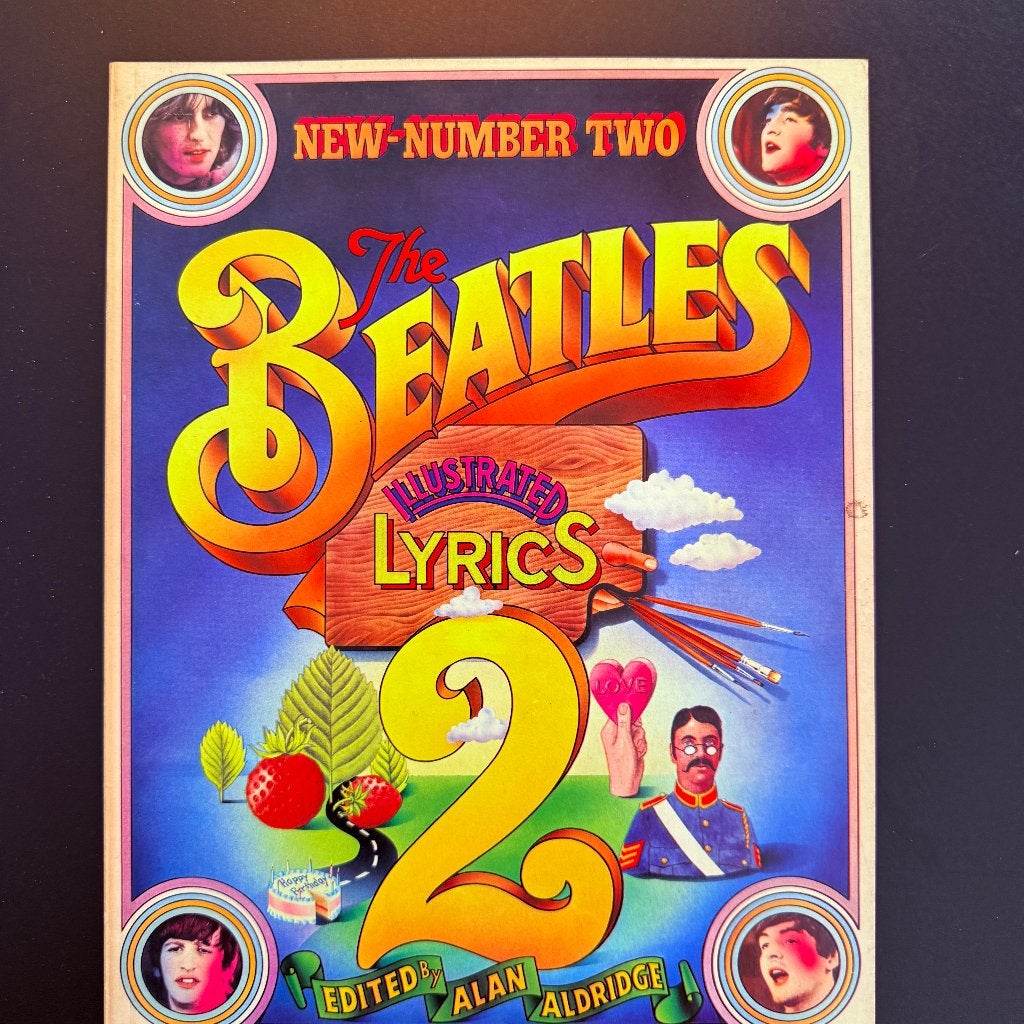 The Beatles Illustrated Lyrics 2, Ophalen of Verzenden, Gelezen, Artiest