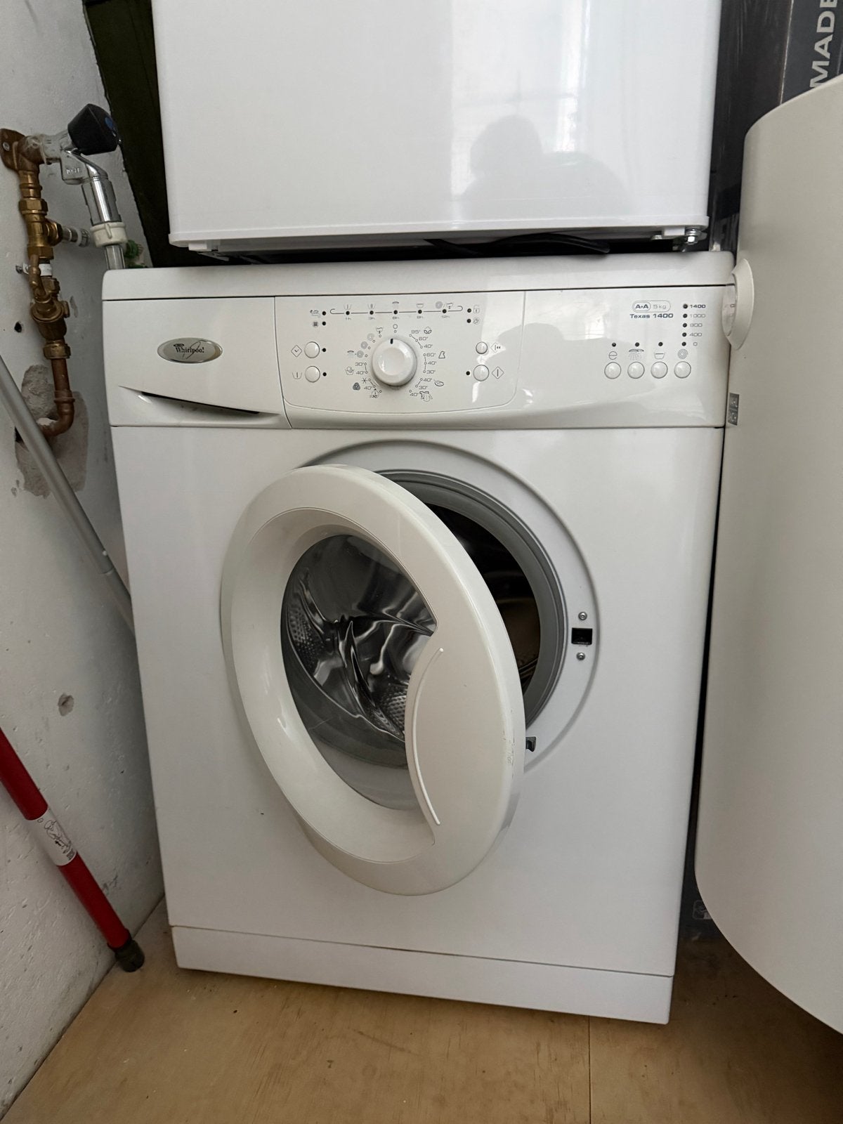 Whirlpool Wasmachine Texas 1400 - 5 kg, Ophalen, 1200 tot 1600 toeren, Gebruikt, 4 tot 6 kg