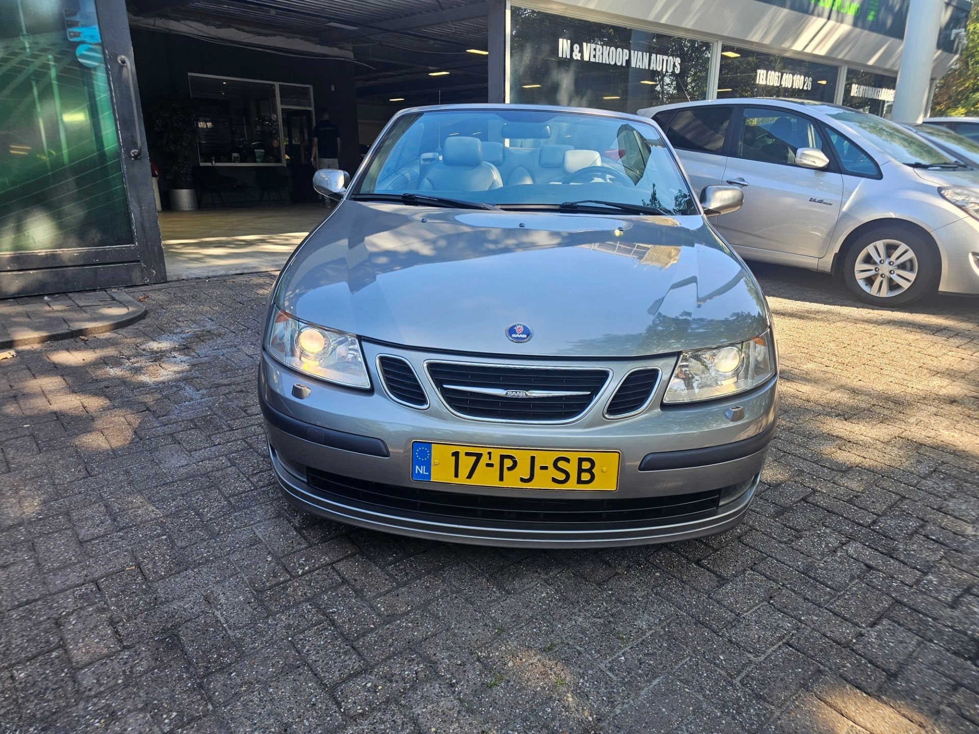 Saab 9-3 Cabrio 2.0t Vector | 2E EIGENAAR | 3/6 OF 12 MND GA, 1998 cc, Gebruikt, Zwart, 4 cilinders