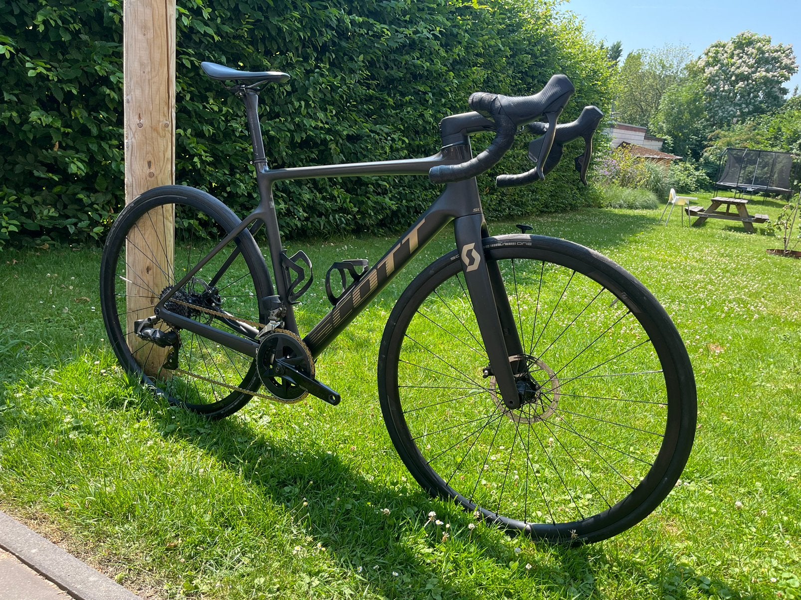 Scott Addict 10 (incl powermeter!), Carbon, Zo goed als nieuw, Meer dan 20 versnellingen, Schijfrem