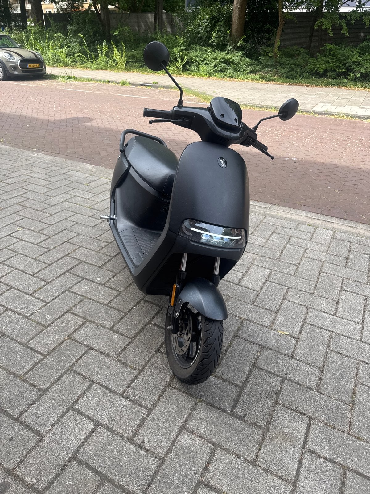 Segway E110SE - 16850km, 38Ah accu, 25/50kmh, Fietsen en Brommers, Snorfietsen en Snorscooters, Gebruikt, Elektrisch, Ophalen