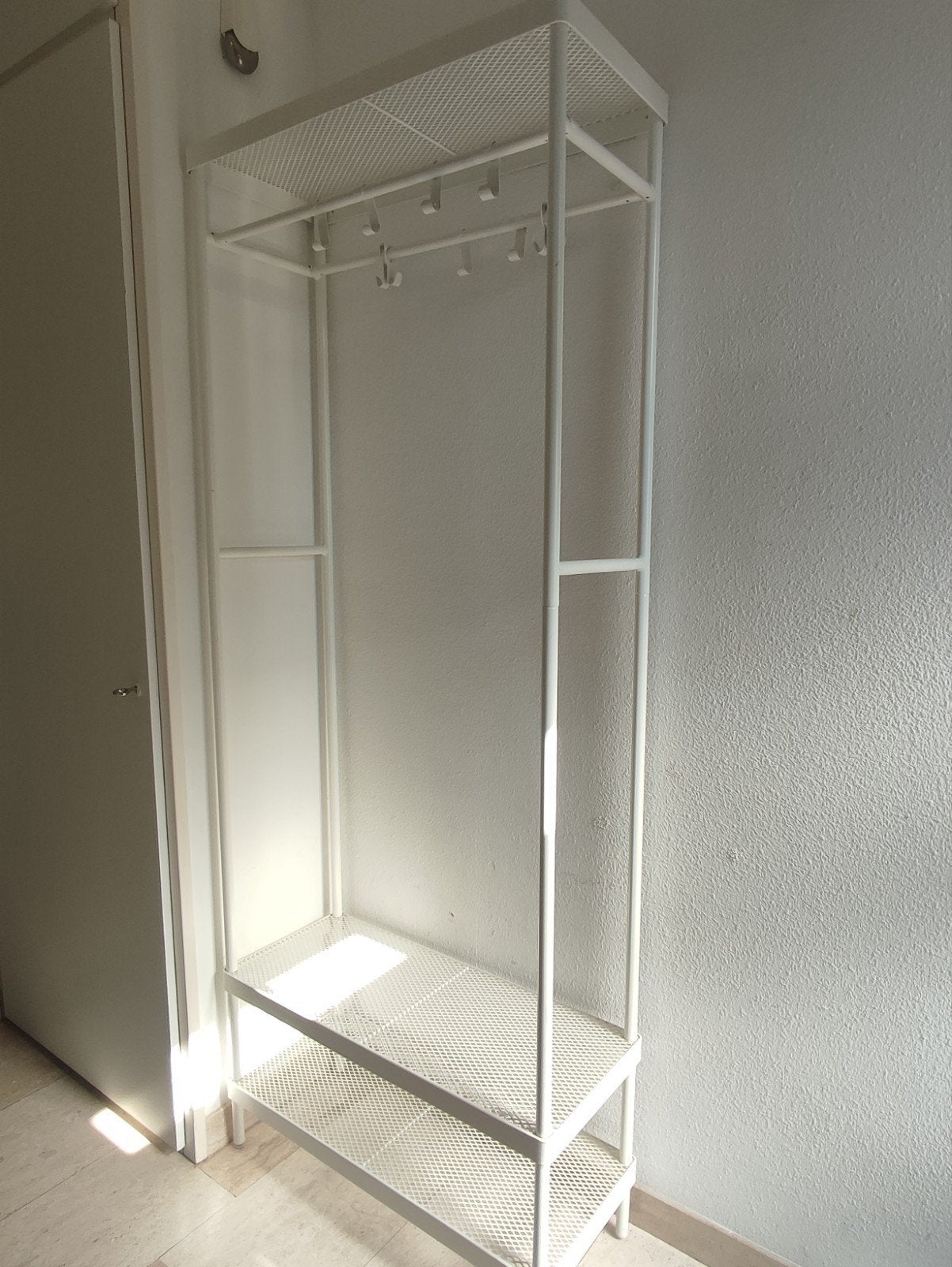 IKEA MACKAPÄR kapstok met schoenenrek - wit, Huis en Inrichting, Woonaccessoires | Kapstokken, Gebruikt, Ophalen of Verzenden