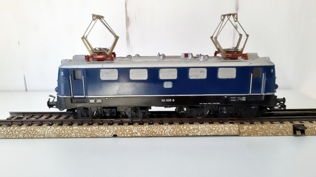 marklin 3034 Prachtige e - locomotief GEHEEL van metaal, Wisselstroom, Gebruikt, Wagon, Ophalen of Verzenden