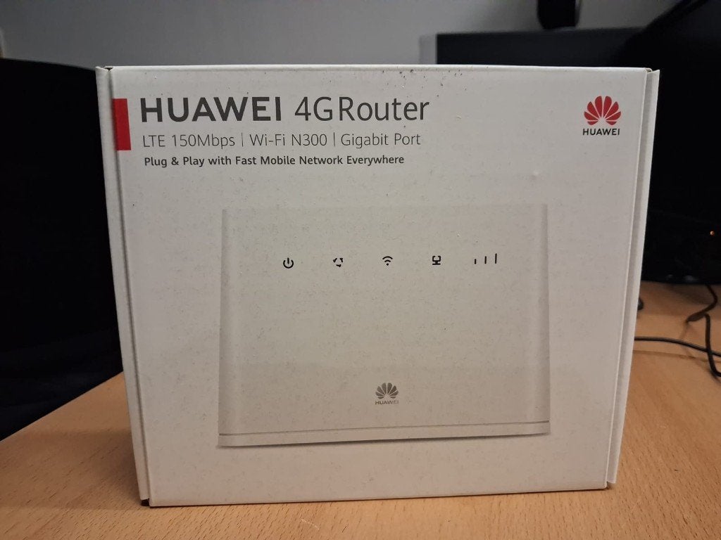 Huawei 4G Router, Ophalen of Verzenden, Zo goed als nieuw, Router, Huawei
