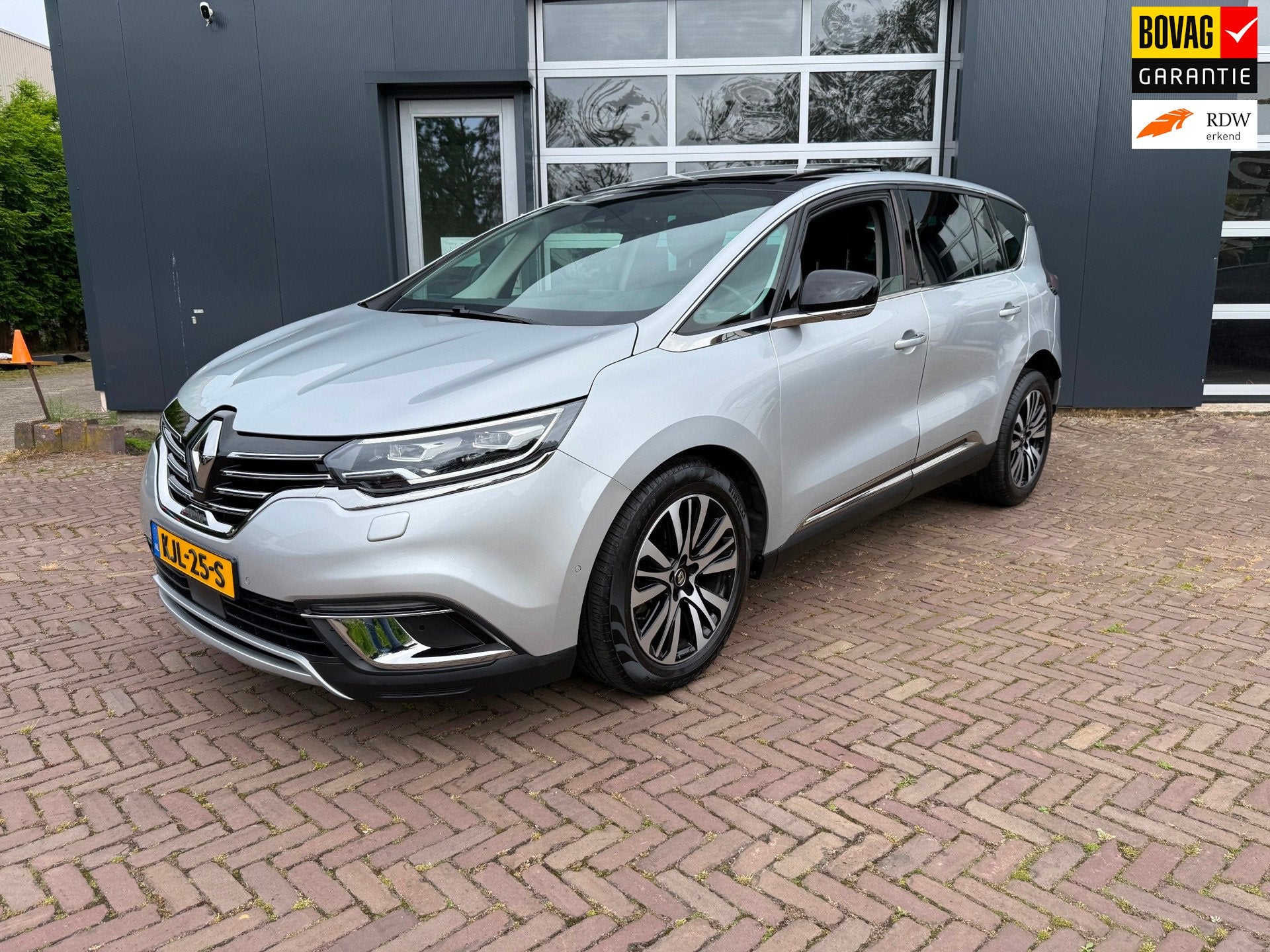 Renault ESPACE 1.8 TCe Initiale Paris 7p., Auto's, Renault, Dealer onderhouden, Gebruikt, 4 cilinders, 2000 kg